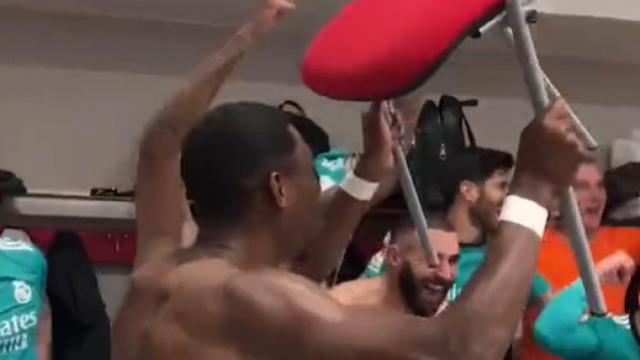 David Alaba celebrando la remontada del Real Madrid