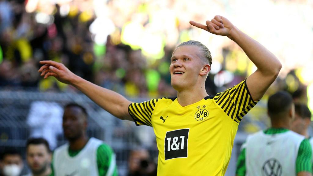 Haaland celebra un gol con el Borussia Dortmund