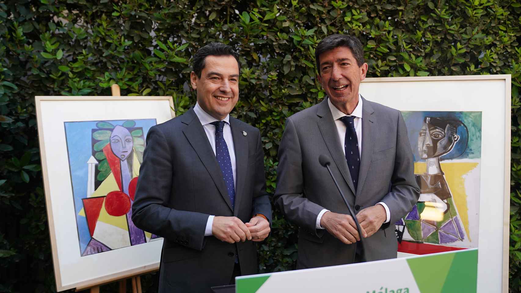 El presidente andaluz, Juanma Moreno (PP), junto al vicepresidente Juan Marín (Cs). Ambos hicieron un 'pacto entre perdedores' para gobernar frente a la lista más votada: el PSOE de Susana Díaz.