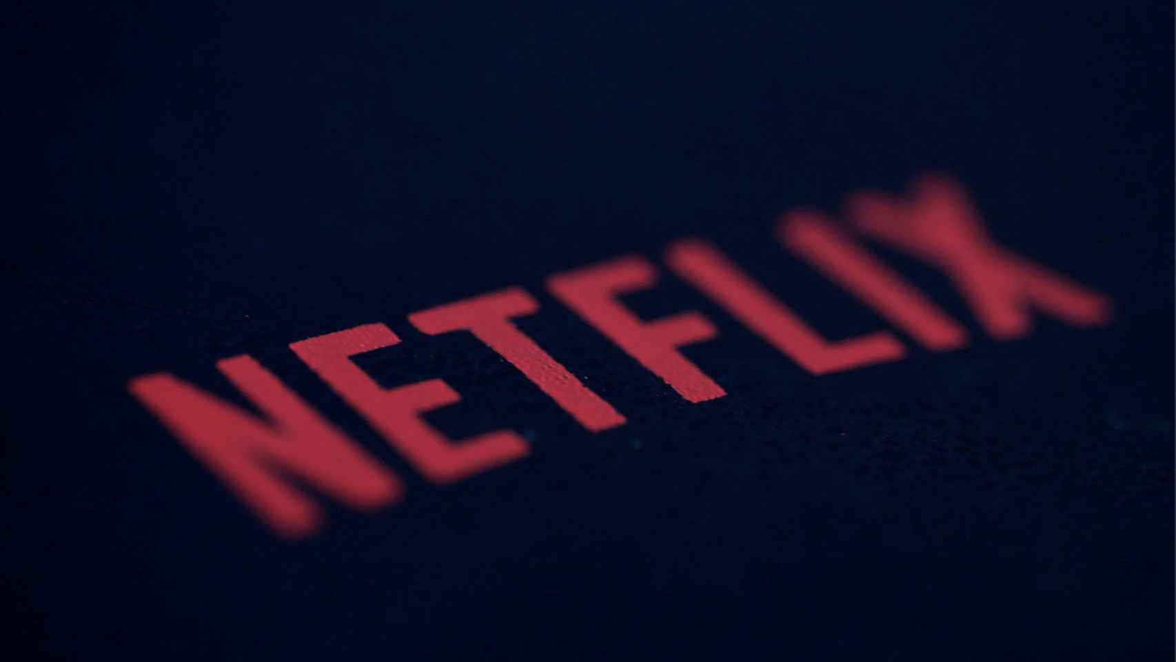 Netflix no acabará con las cuentas compartidas, pero sí pasará a monetizarlas.