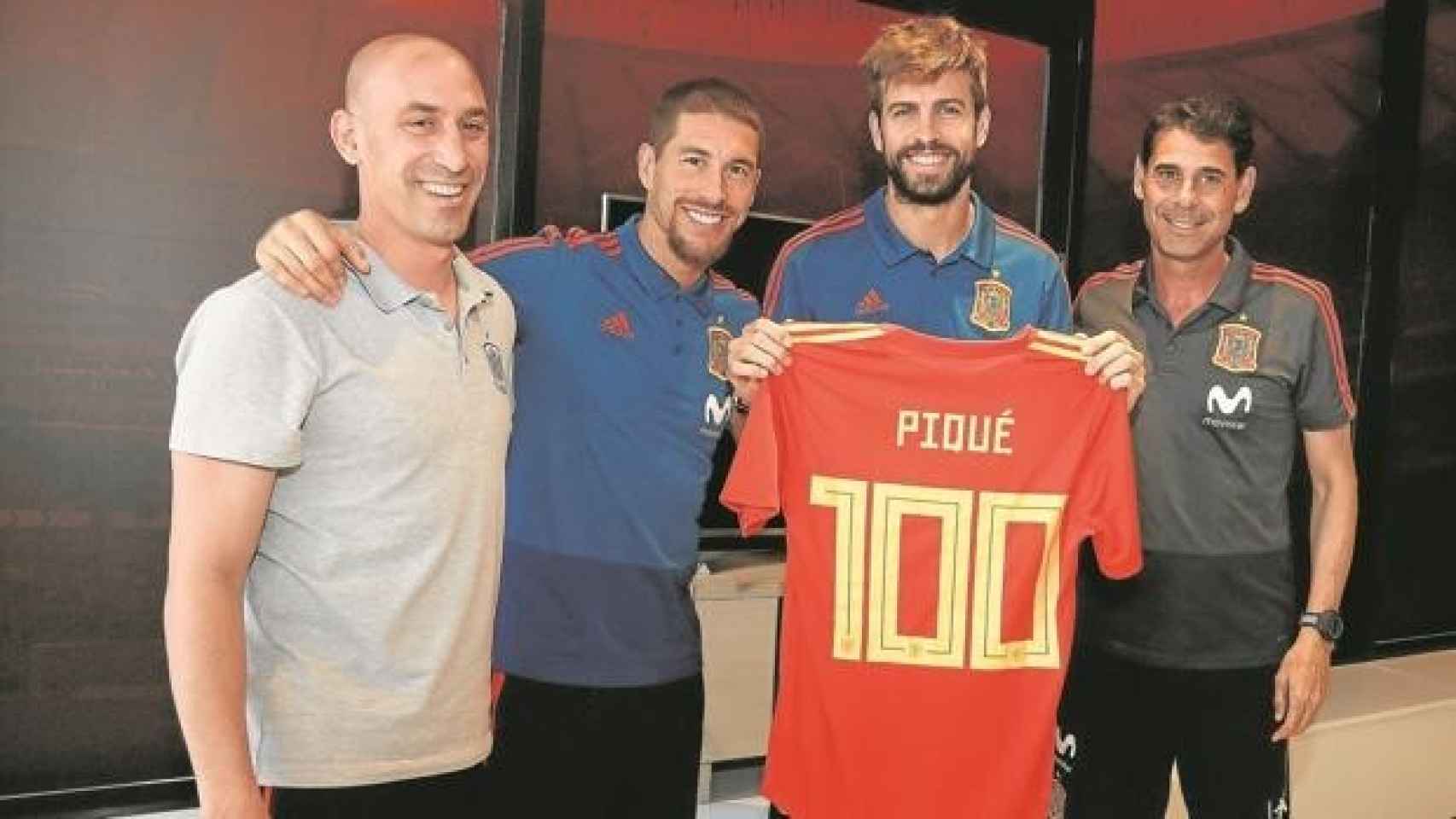 Rubiales, Sergio Ramos, Piqué y Fernando Hierro, en el Mundial de 2018.