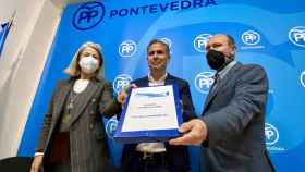 Rafa Domínguez ha presentado cerca de 140 avales y formalizado su candidatura para el XIII Congreso local del PP de Pontevedra.