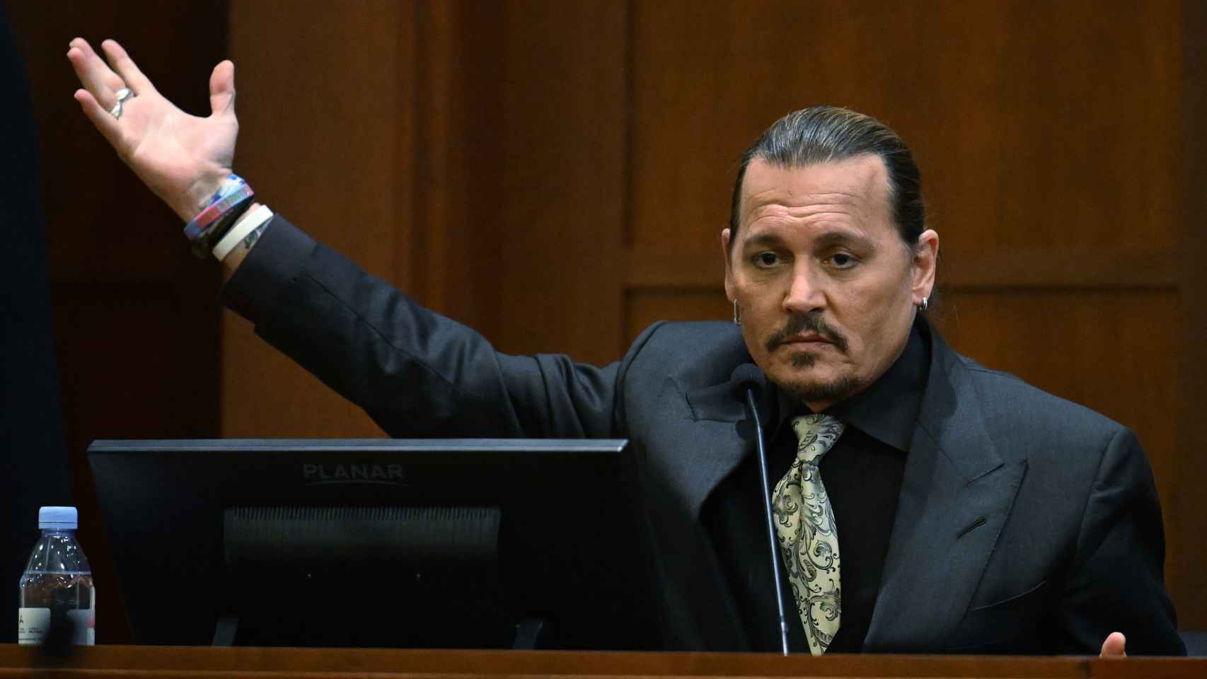 Johnny Depp en la Corte.
