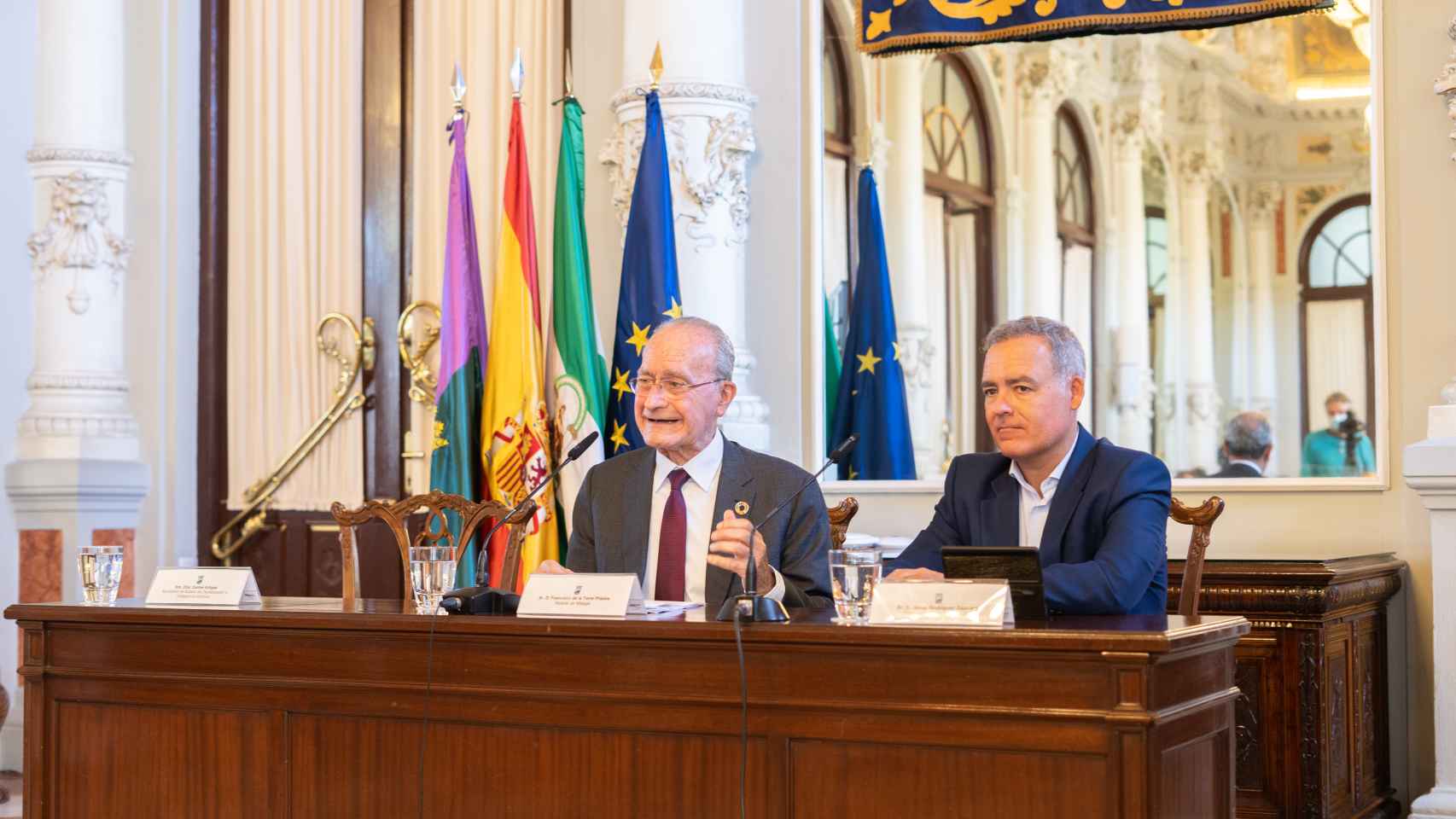 Francisco de la Torre y José Luis Rodríguez Zapatero, este jueves, en la presentación del proyecto.