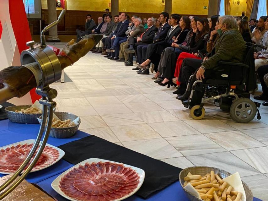 No podía faltar el jamón de Guijuelo