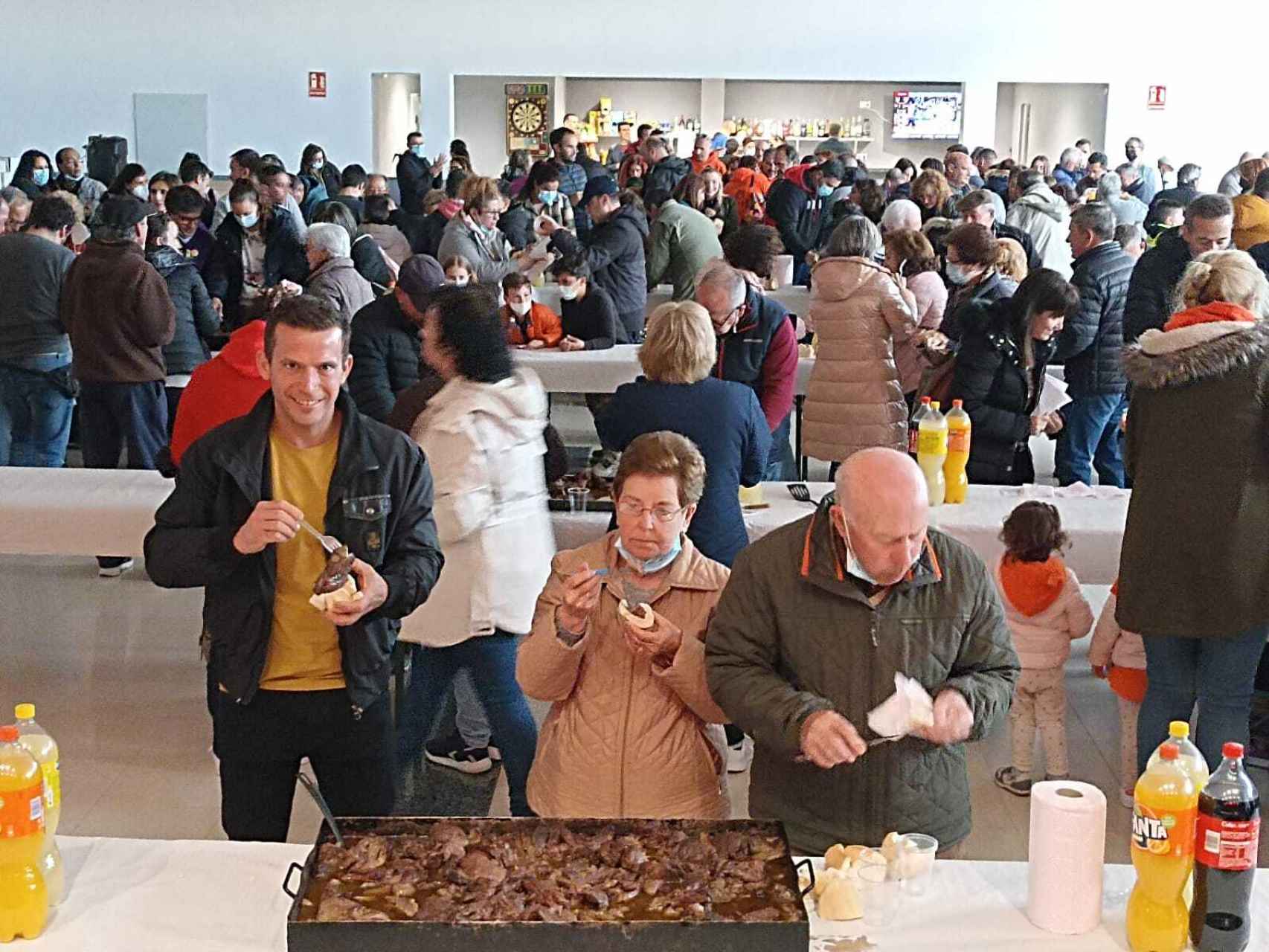 Fiestas de San Marcos en Doñinos de Salamanca 2022 - Degustación ternera