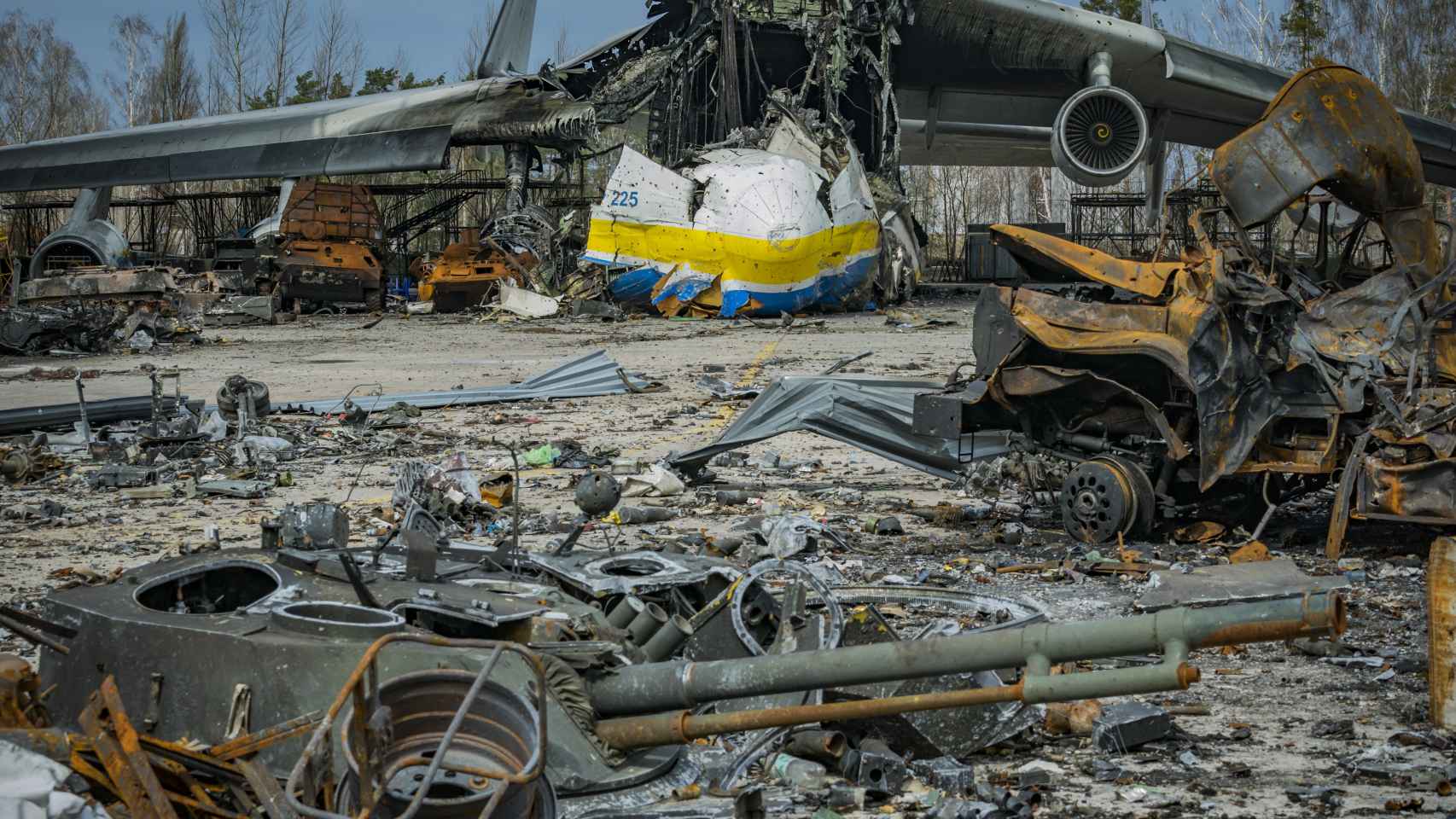 El avión Antonov An-225 Mriya destruido por las tropas rusas.
