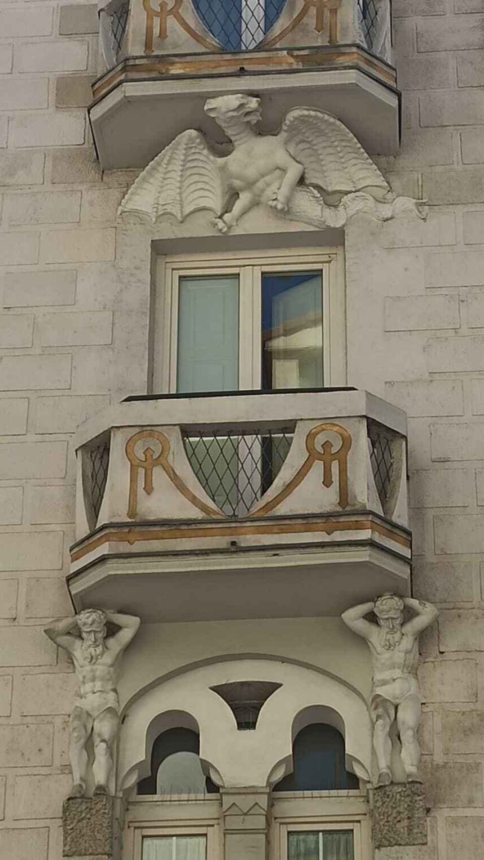 Detalles de la fachada