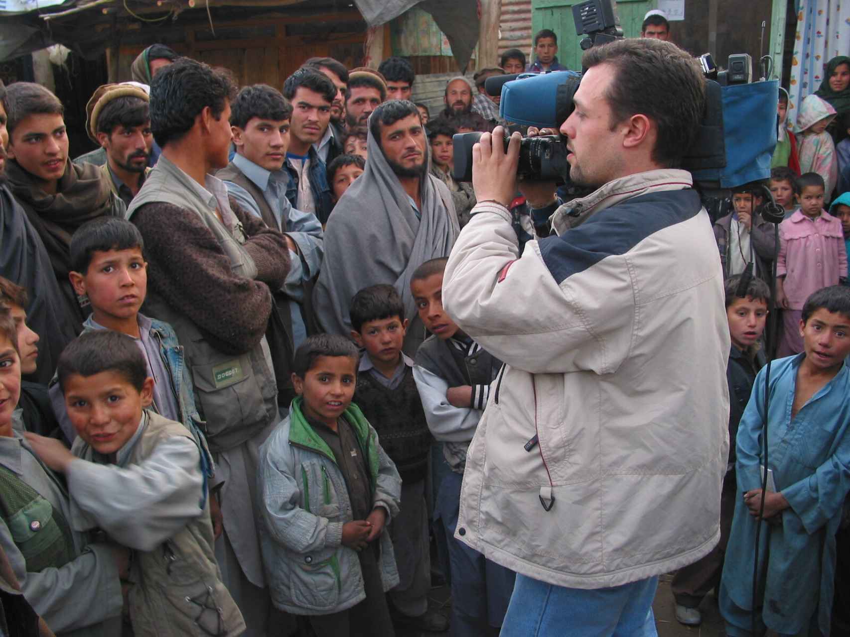 Roberto, en uno de sus primeros viajes a Afganistán, cuando empezó.