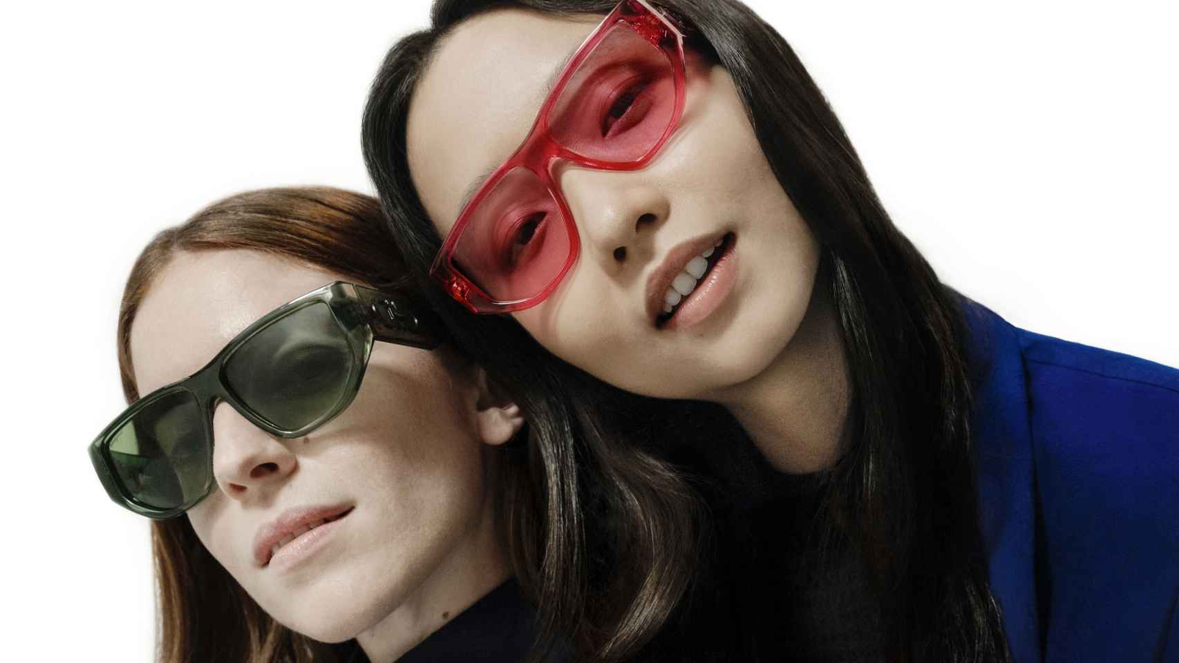 La firma Salvatore Ferragamo ha lanzado una nueva colección de gafas de sol.