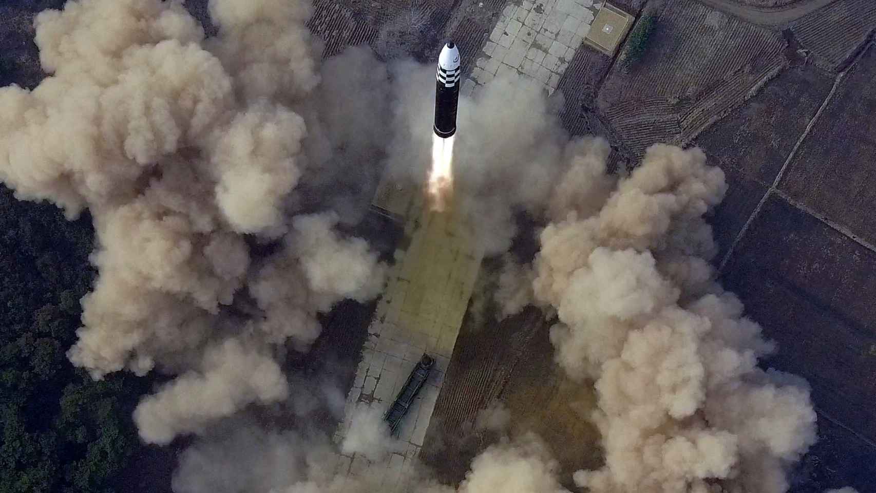 Lanzamiento misilHwasong-17 norcoreano