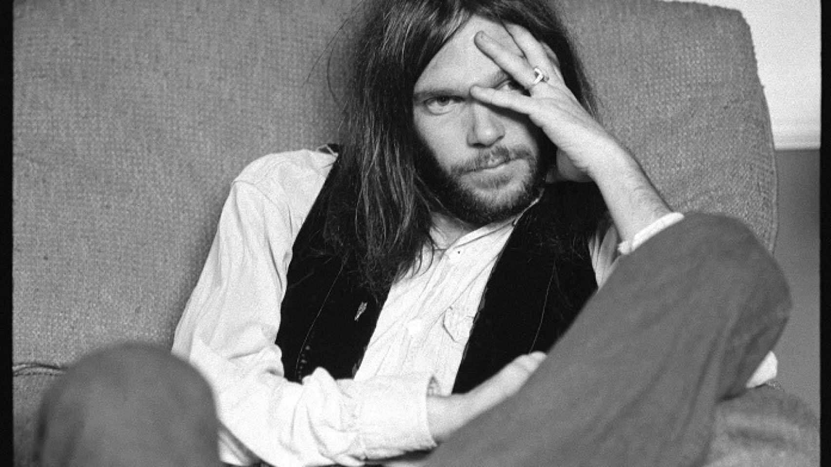 Neil Young en una imagen de los setenta. Foto: Gary Burden