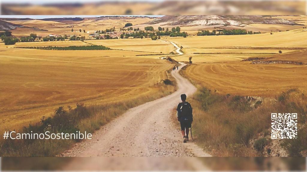 Correos promueve la sostenibilidad en el Camino de Santiago.