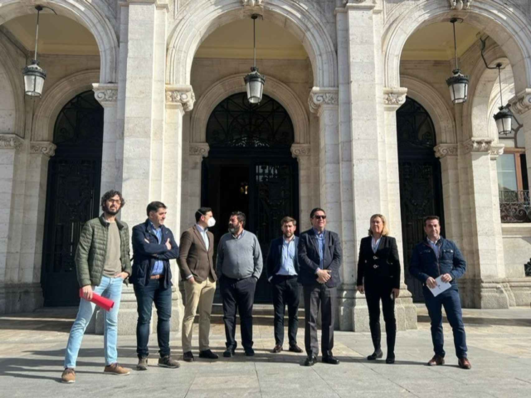 Diferentes integrantes del Partido Popular en la comparecencia de este martes en Valladolid.