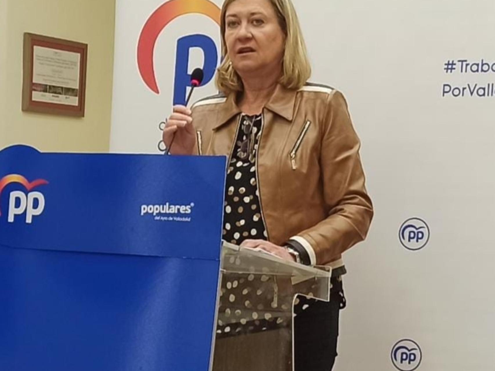 La portavoz popular en el Ayuntamiento, Pilar del Olmo, durante su rueda de prensa de este miércoles.