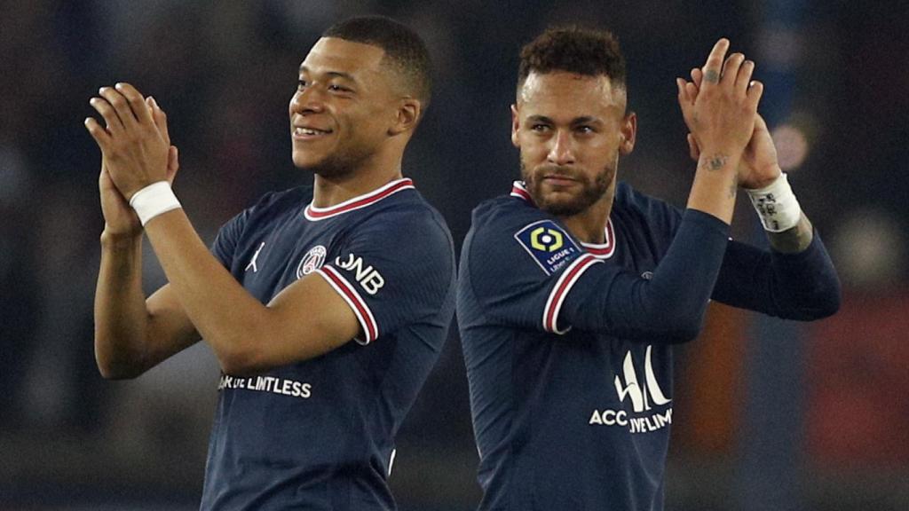 Mbappé y Neymar, con el PSG