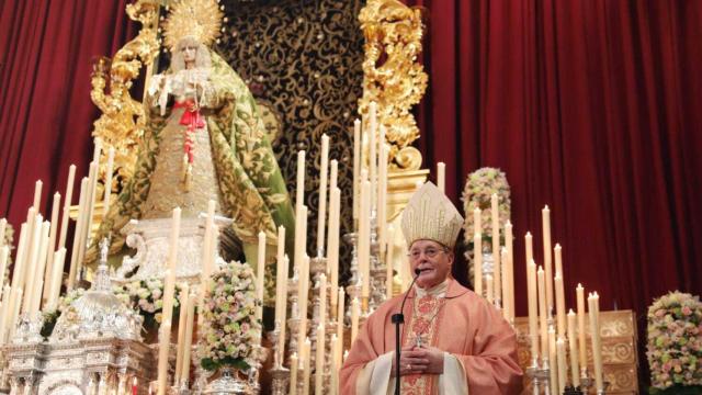 Carlos Amigo Vallejo, durante la celebración del triduo a la Esperanza en 2018.