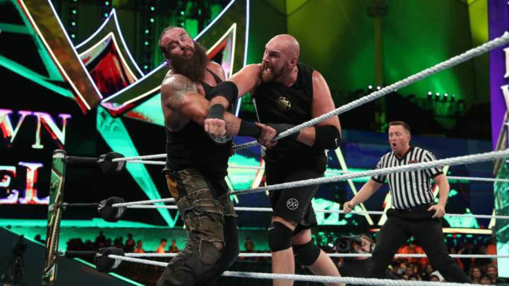Tyson Fury, en su pelea en WWE contra Braun Strowman