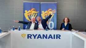 Eddie Wilson, CEO de Ryanair DAC y Michael O'Leary, CEO del Grupo Ryanair en un encuentro con medios.