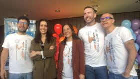 La alcaldesa, Inés Rey, y los organizadores del Atlantic Pride
