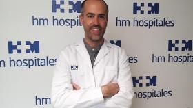 El Dr. Daniel López, responsable del área de Urología de HM Hospitales en Galicia