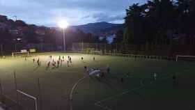 Iluminación en el campo de fútbol de la ETEA, en Vigo.