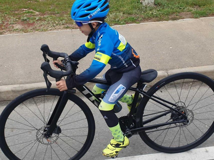 Entrenamiento de los más pequeños de la Escuela de Ciclismo Salmantina