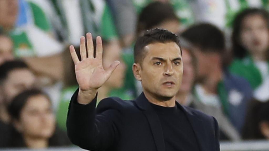 El entrenador del Elche, Francisco, se encuentra en el lugar idóneo para crecer.