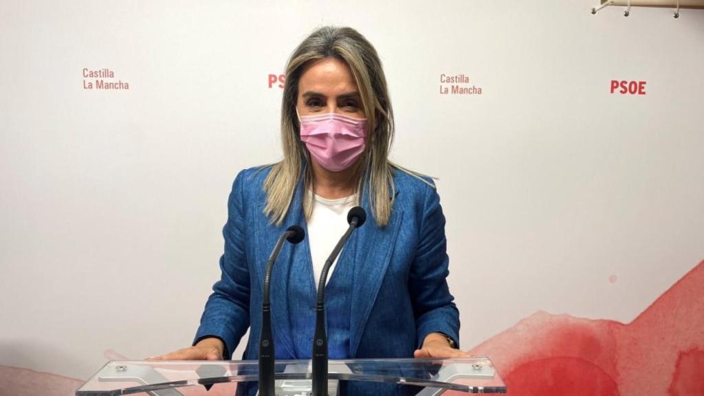 Milagros Tolón durante su intervención este jueves en la asamblea del PSOE local de Toledo.