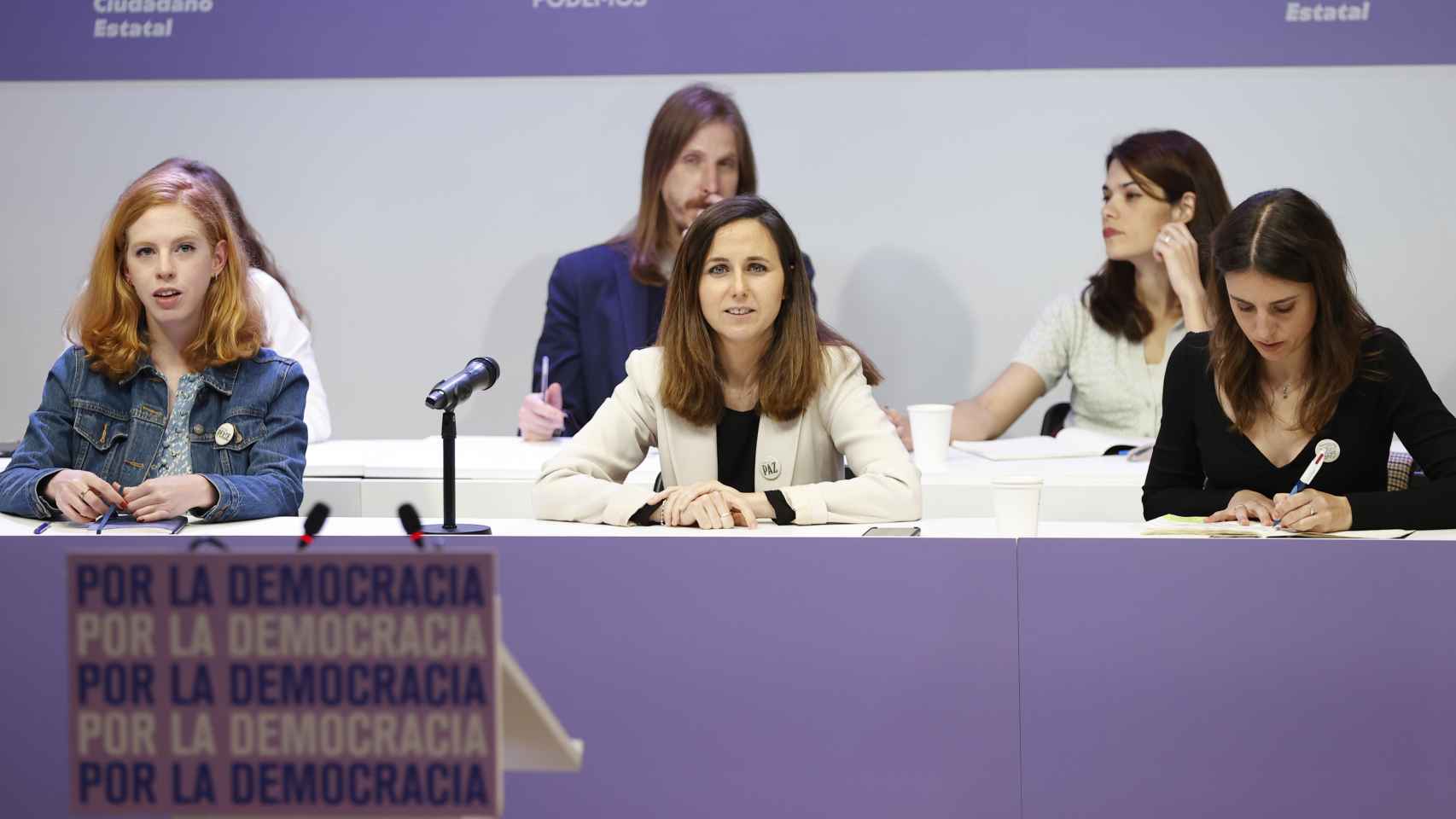 Ione Belarra, entre Lilith Verstrynge e Irene Montero, en el Consejo Ciudadano de Podemos.