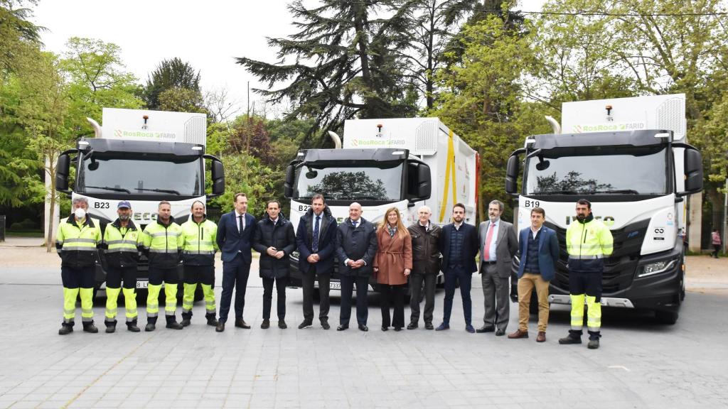 Presentación de los nuevaos camiones para la recogida de residuos