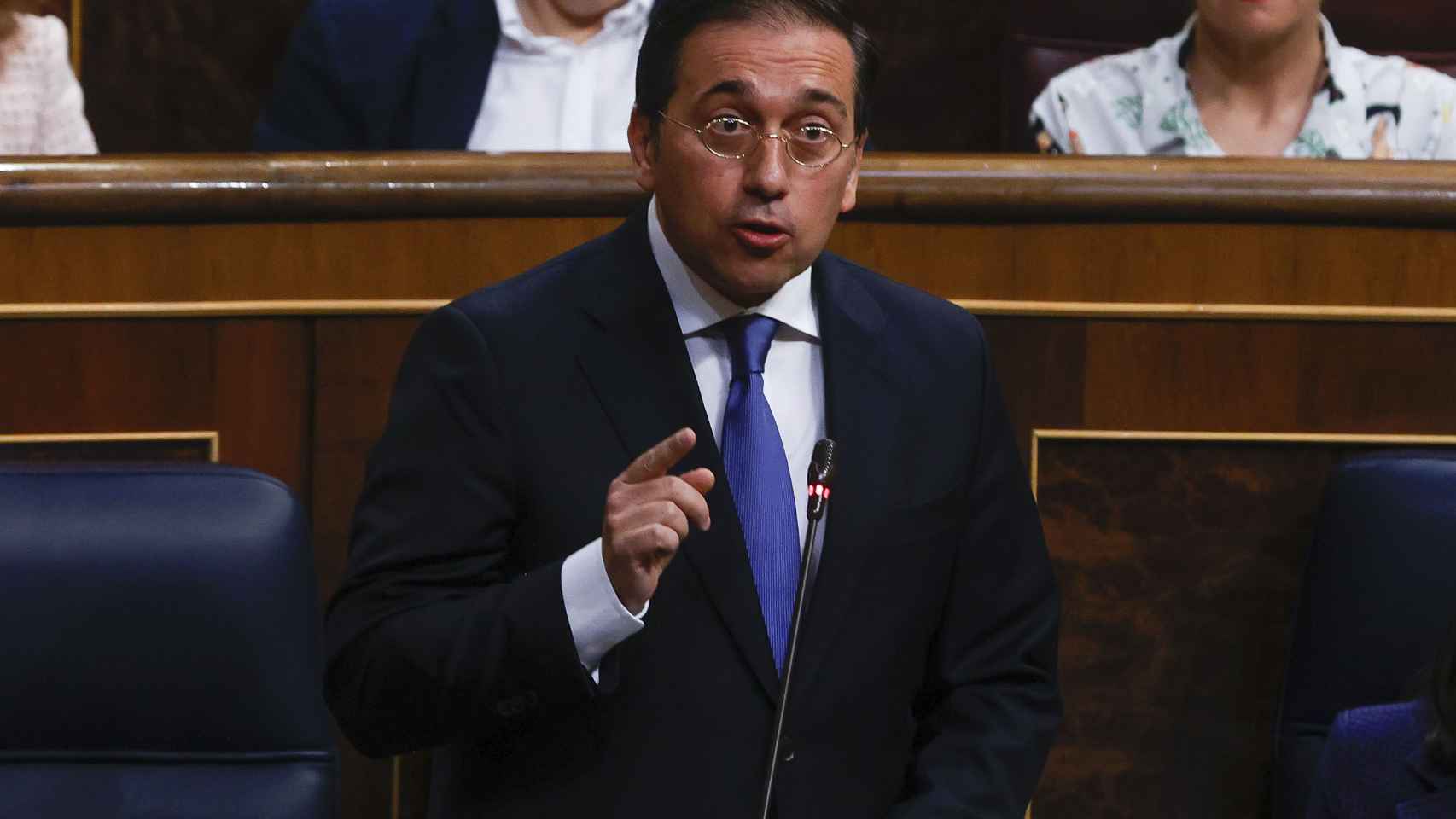 El ministro de Exteriores, José Manuel Albares, en el Congreso de los Diputados.
