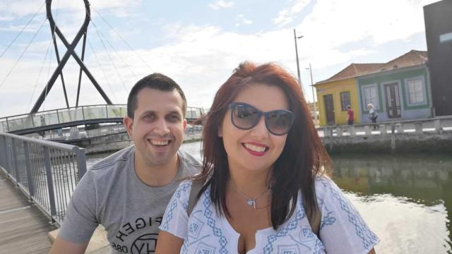 Abraham y Sara, la pareja de 29 y 28 años que perdió la vida por cruzarse con una conductora ebria.