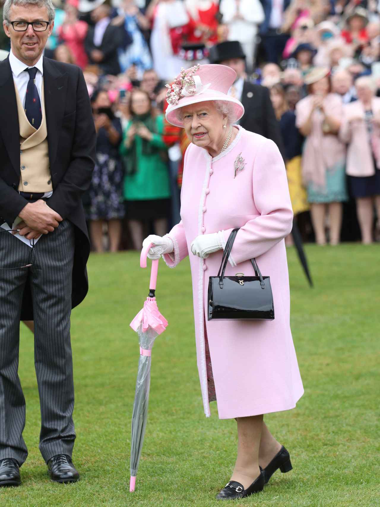 Isabel II en las fiestas en jardines de Buckingham del año 2019.