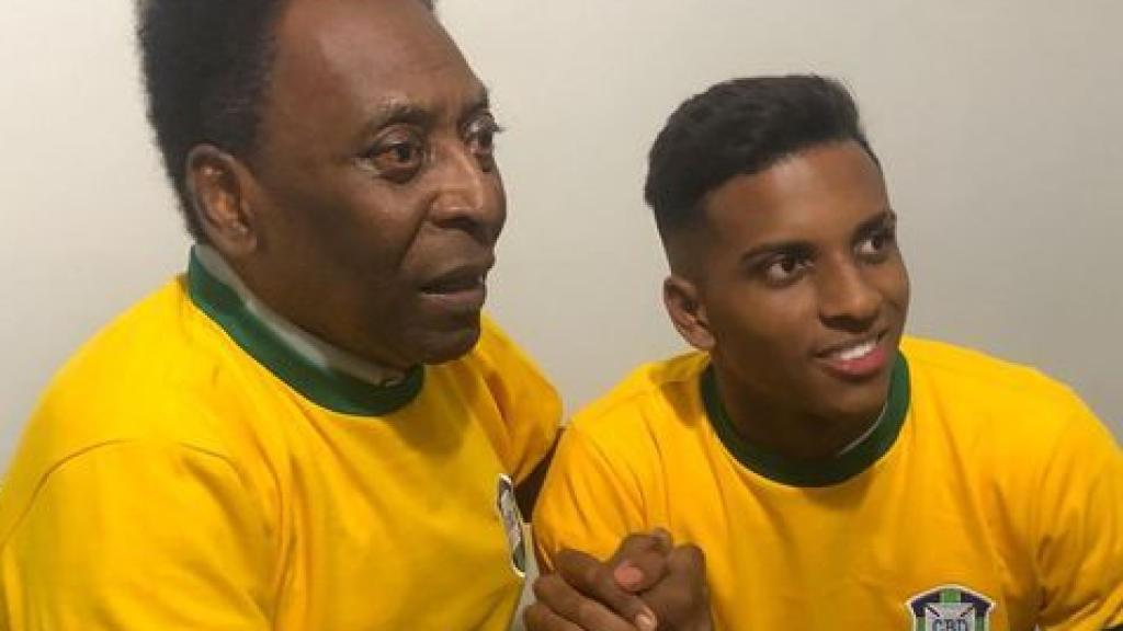 'O Rei' Pelé y Rodrygo Goes. Foto: Instagram (@pele)
