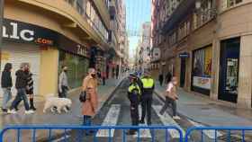 El Ayuntamiento sigue con las obras de peatonalización del centro de Alicante.