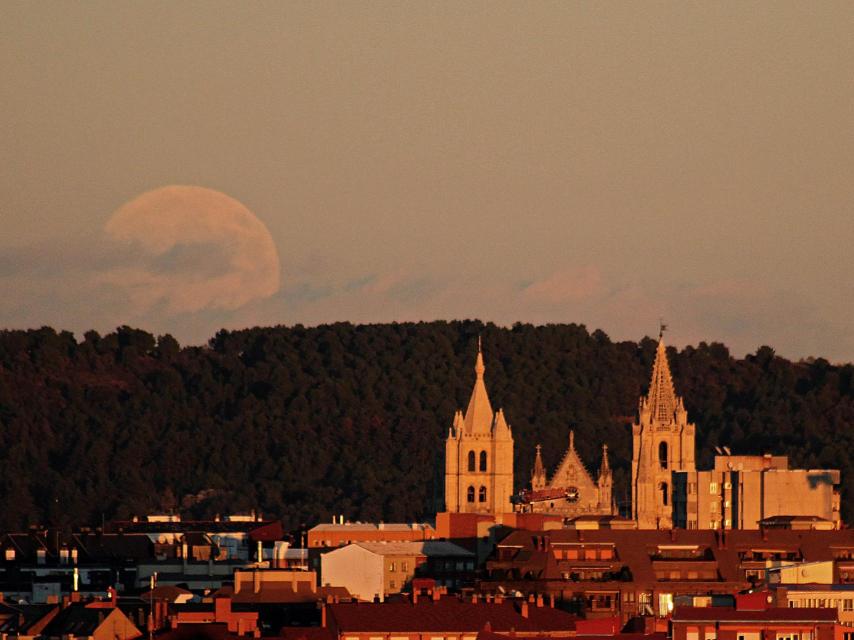 Vista panorámica de la ciudad de León.