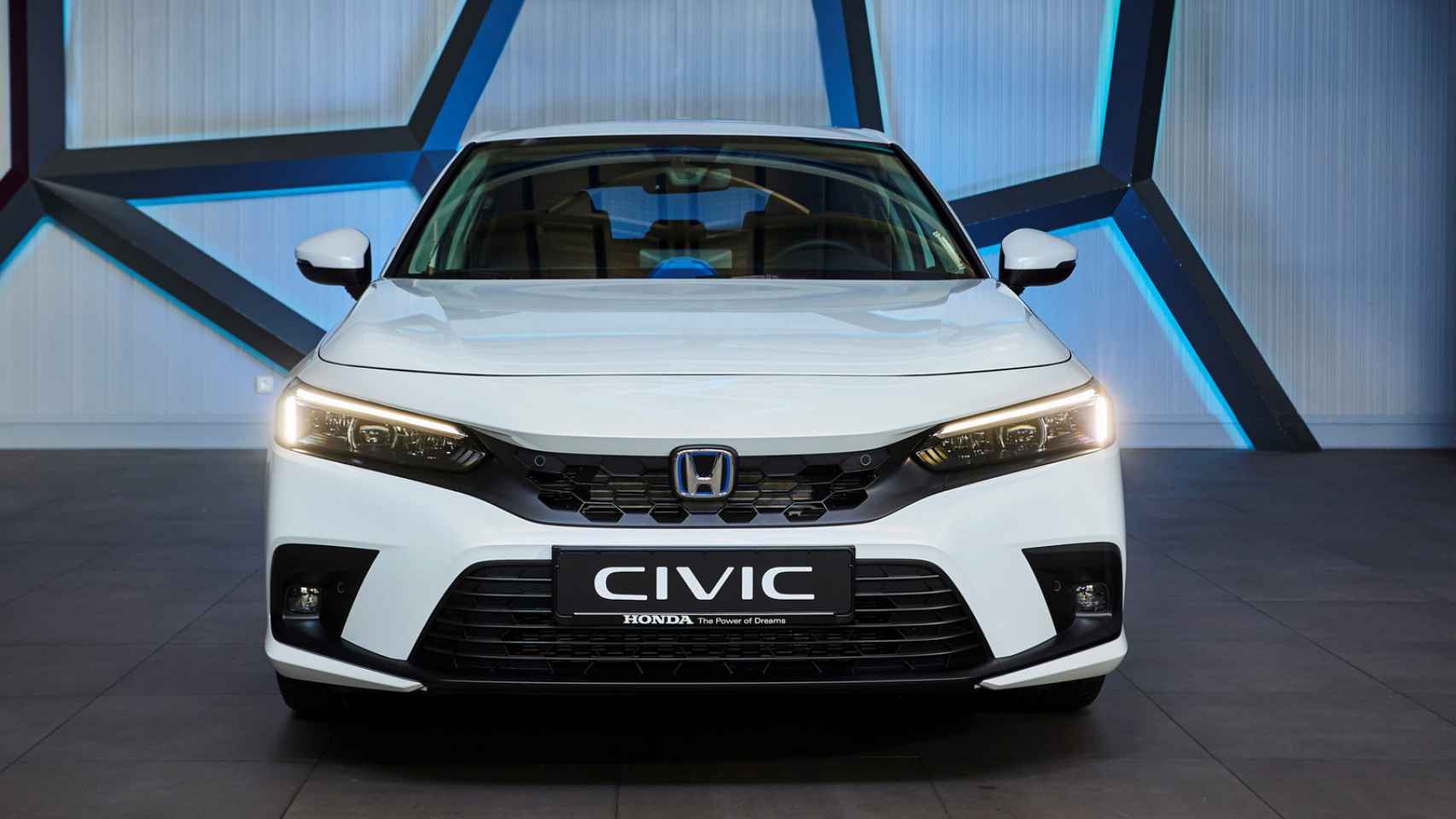 Nuevo Honda Civic: todas las fotos de este coche híbrido que llega en octubre