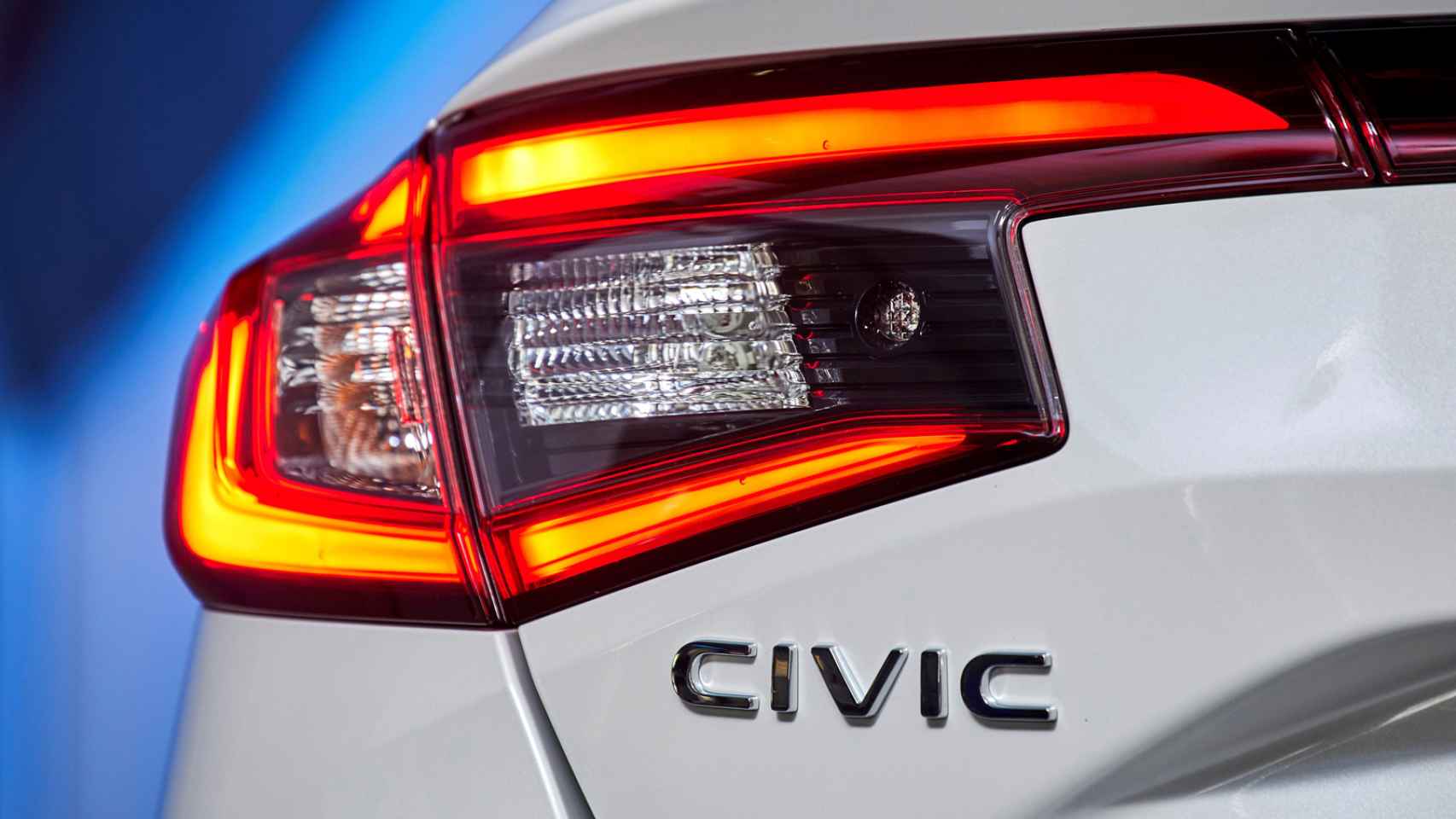Nuevo Honda Civic: todas las fotos de este coche híbrido que llega en octubre