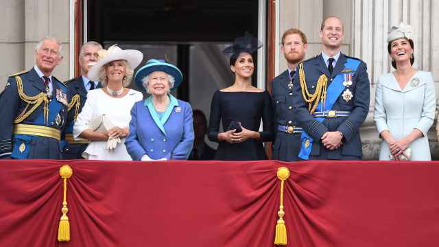 La familia real británica en el balcón de Palacio en 2019.