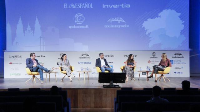 Imagen de la mesa redonda ‘RSC’, en la primera jornada del Foro Económico Español ‘La Galicia que viene’.