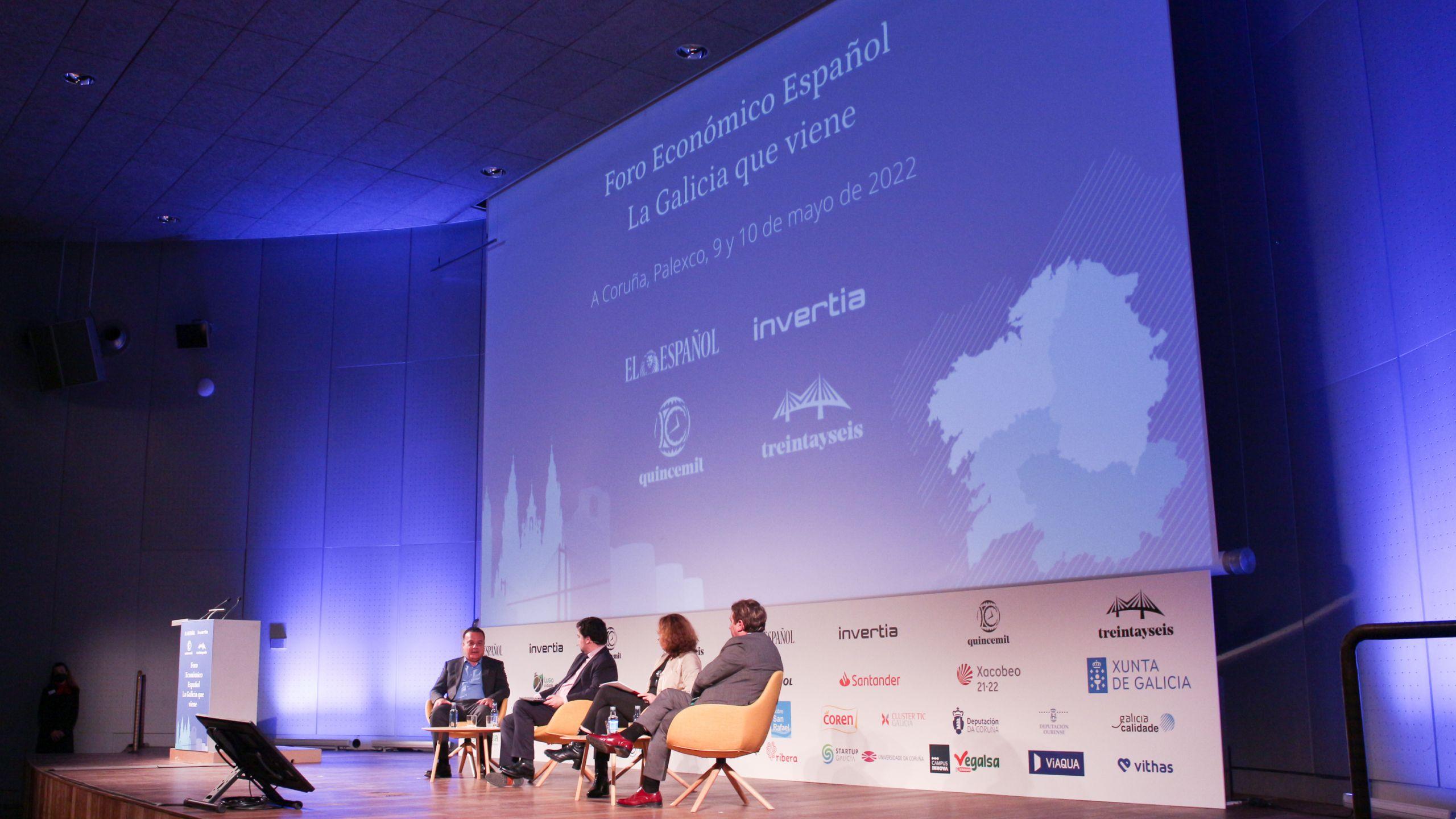 Mesa redonda en el Foro ‘La Galicia que viene’. Foto: Paula Quintás