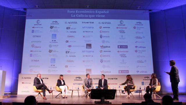 Mesa redonda ‘Sostenibilidad y economía circular’, en la primera jornada del Foro Económico Español ‘La Galicia que viene’.