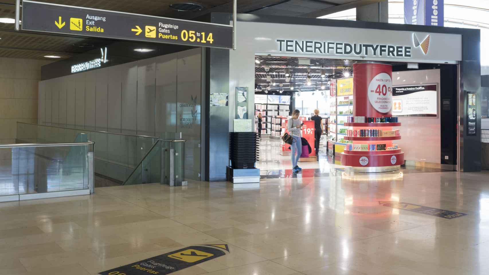 Tiendas del aeropuerto de Tenerife.