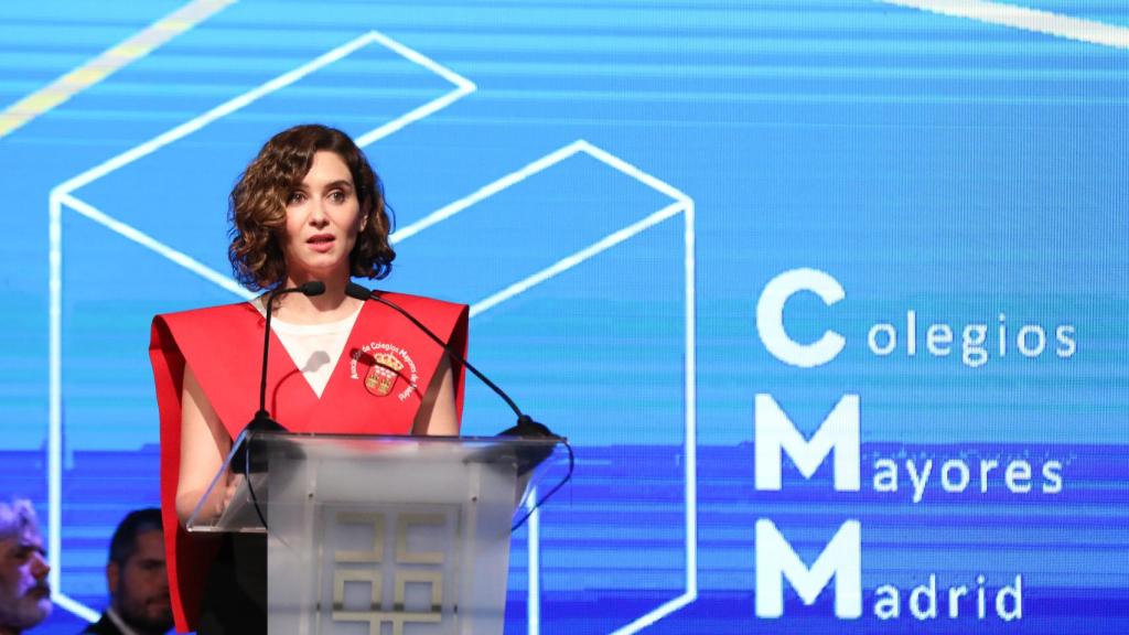 Isabel Díaz Ayuso, en el acto de clausura del curso académico 2021-22 de la Asociación de Colegios Mayores de la región.