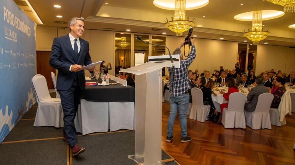 El vicepresidente de Cantabria, Pablo Zuloaga, minutos antes de presentar la Ley de Ciencia.