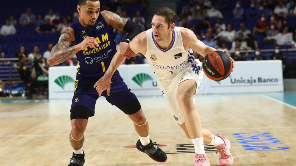 Fabien Causeur, en un partido del Real Madrid de Baloncesto de la temporada 2021/2022