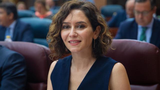 La presidenta de la Comunidad de Madrid, Isabel Díaz Ayuso, durante el pleno en la Asamblea, a 12 de mayo de 2022.