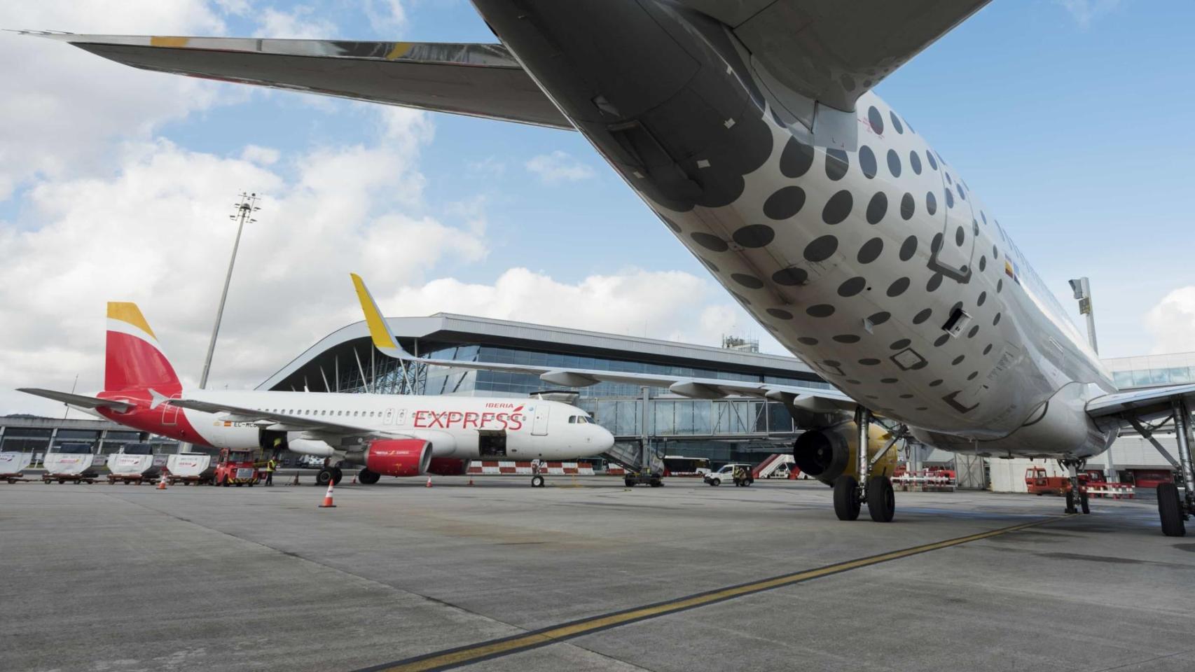 Fallece un pasajero de un vuelo Tenerife-Notthingham que tuvo que ser desviado a Santiago