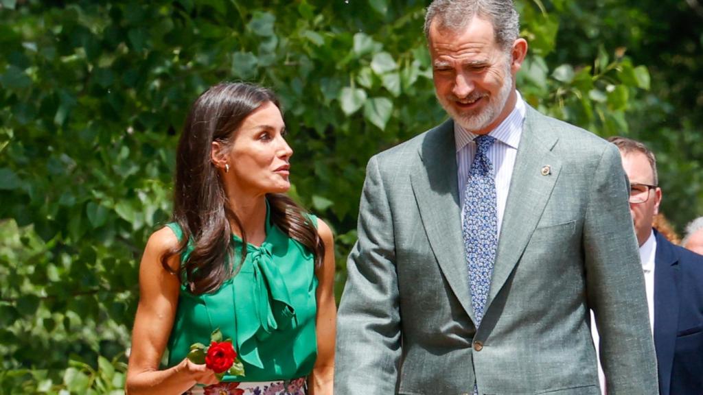 Los Reyes disfrutaron del cariño de la gente de Las Hurdes, en Cáceres.